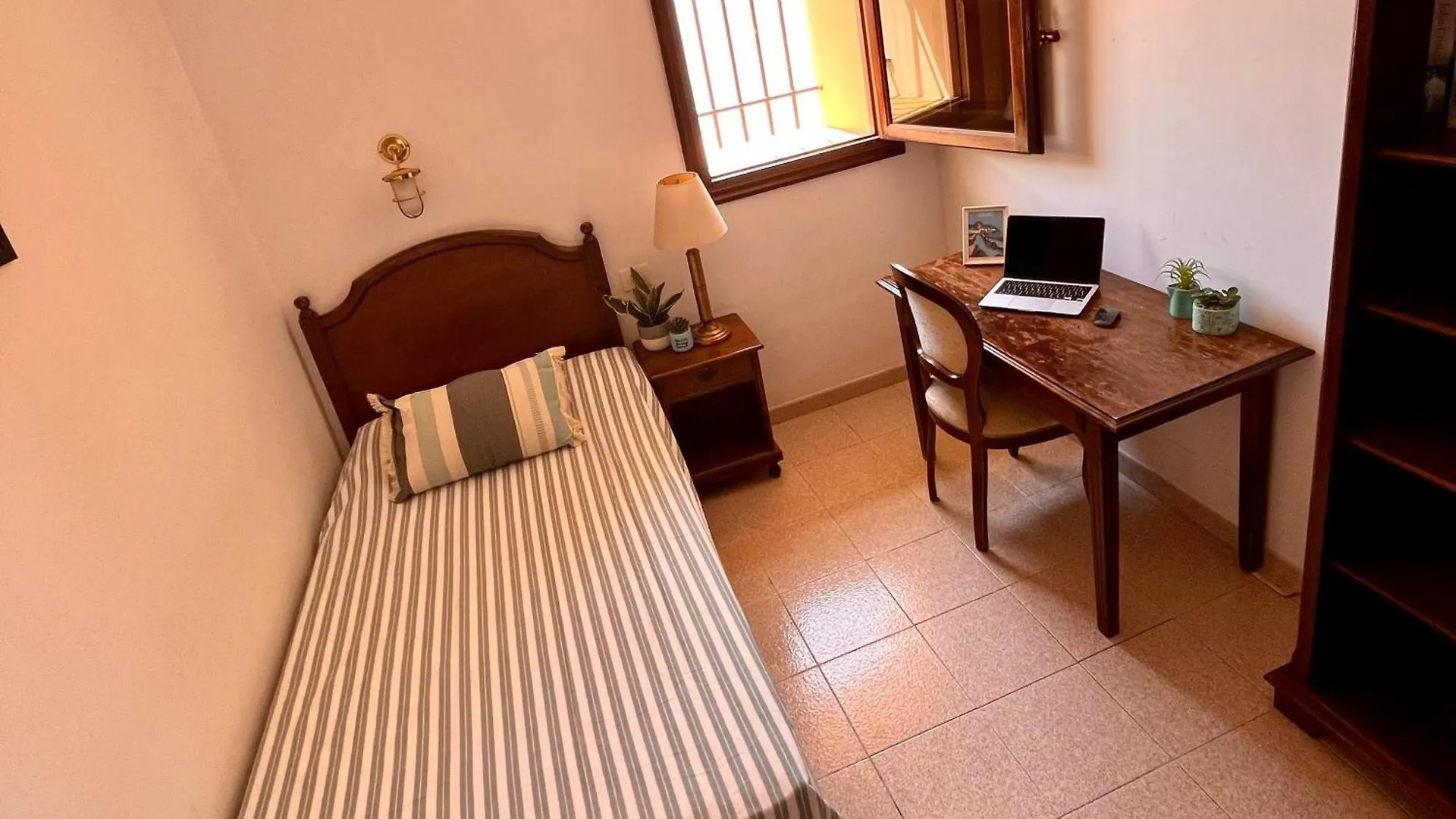 Zen Den Coliving - For Digital Nomads Only Hotel Arona  Spain